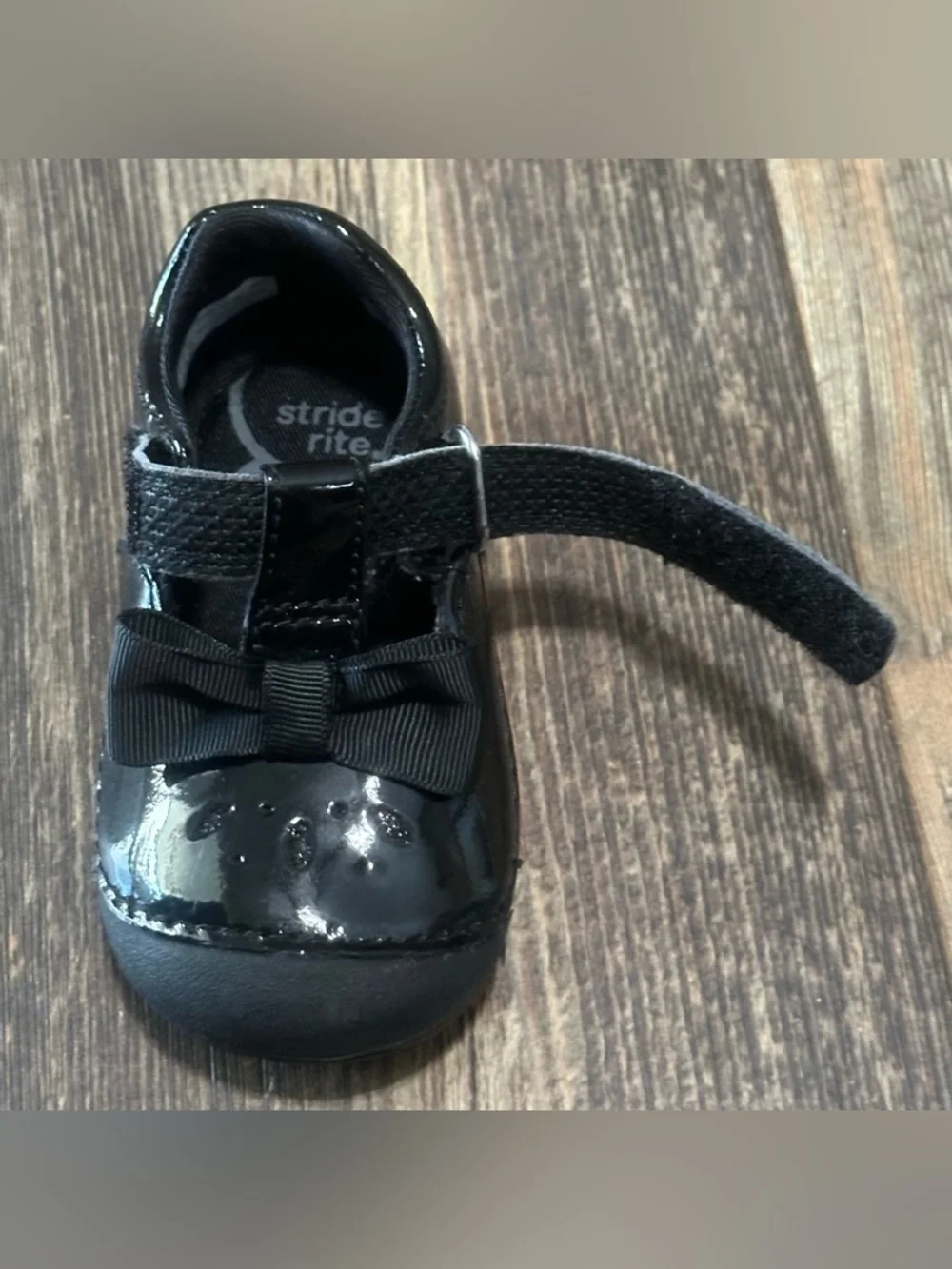 Stride Rite black patent leather Mary Jane walking shoes toddler girl 6
